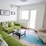 R Villa *